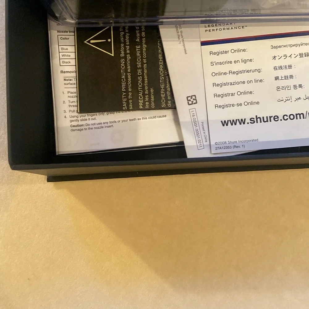 Shure Black Earphones SE846 - Picture 3 of 6